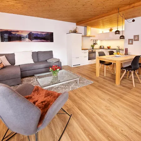 Lägenhet Schweizerhof 6 *